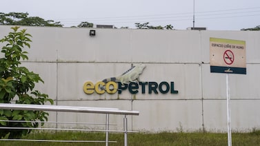 Elecciones en Colombia comienzan a desafiar la negociación de bonos de Ecopetrol Elecciones en Colombia comienzan a desafiar la negociación de bonos de Ecopetrol