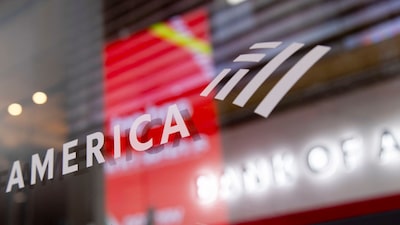 Até 10 salários: BofA se junta a rivais e eleva bônus de executivos em Londres Até 10 salários: BofA se junta a rivais e eleva bônus de executivos em Londres