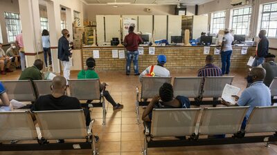 Na África do Sul, mulheres não se sentem seguras trabalhando em minas Na África do Sul, mulheres não se sentem seguras trabalhando em minas