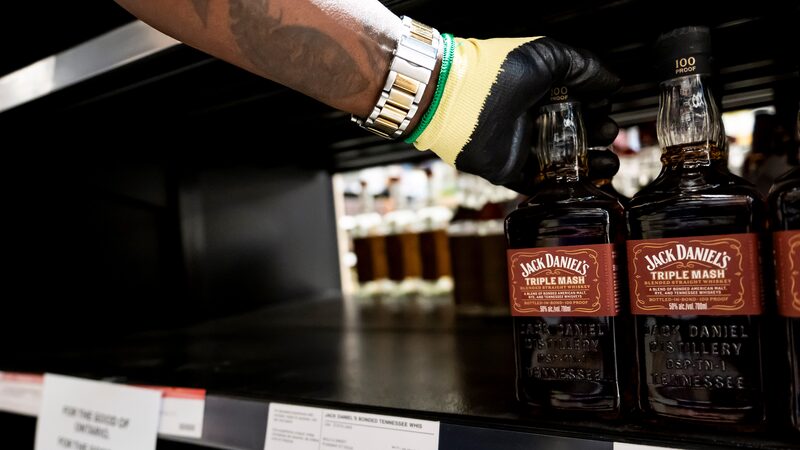 De Jack Daniel’s ao conhaque: setor de bebidas dos EUA se prepara para tarifas na UE De Jack Daniel’s ao conhaque: setor de bebidas dos EUA se prepara para tarifas na UE