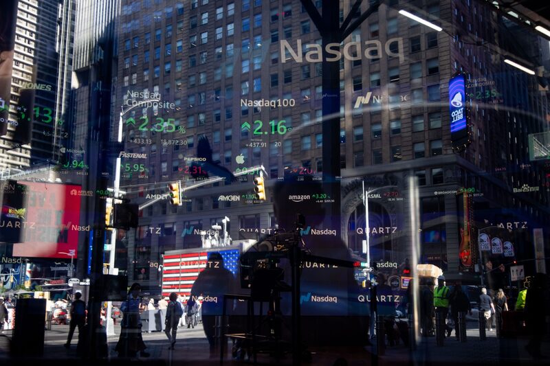 O Nasdaq 100 tem operado em níveis recordes em 2024 com impulso de ações de empresas como a Nvidia O Nasdaq 100 tem operado em níveis recordes em 2024 com impulso de ações de empresas como a Nvidia