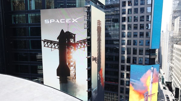 Peso de SpaceX en el Nasdaq 100 subirá al 2,82% desde el lunes, más del doble de su nivel actual Peso de SpaceX en el Nasdaq 100 subirá al 2,82% desde el lunes, más del doble de su nivel actual