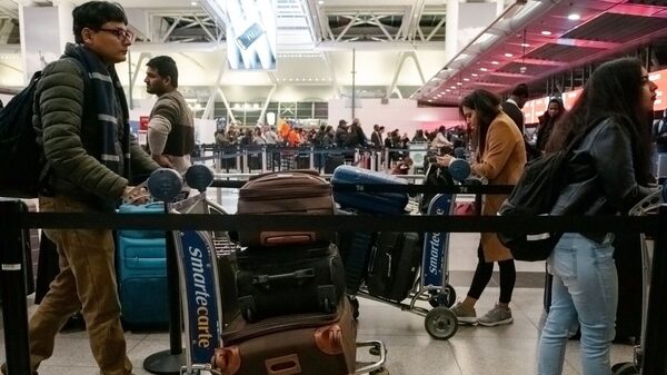 Los aeropuertos de Nueva York registraron un récord de 144 millones de viajeros en 2023 Los aeropuertos de Nueva York registraron un récord de 144 millones de viajeros en 2023