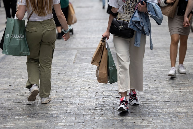 Indicador geral de inflação na zona do euro subiu 7% no mês passado Indicador geral de inflação na zona do euro subiu 7% no mês passado