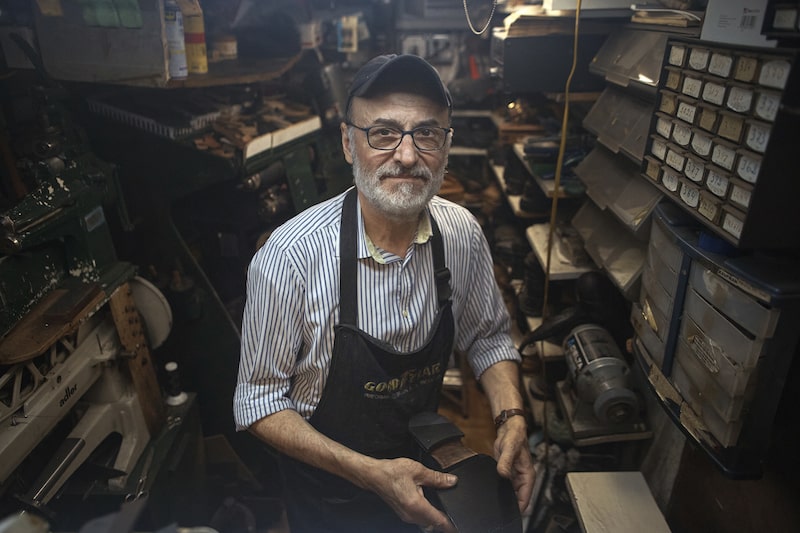 Alex de Roman Shoe Repair Alex de Roman Shoe Repair