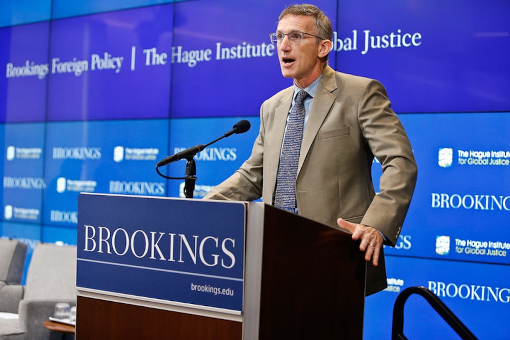 os brasileiros devem presumir que ele tentará interferir nas eleições no Brasil os brasileiros devem presumir que ele tentará interferir nas eleições no Brasil