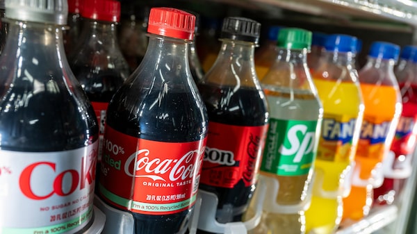 Coca-Cola eleva sus previsiones impulsada por el aumento de ventas durante el Mundial Coca-Cola eleva sus previsiones impulsada por el aumento de ventas durante el Mundial