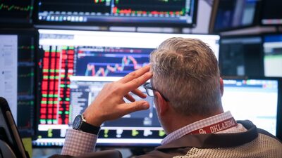 Apostas em cortes de juros nos EUA impulsionam fluxos para ETFs de emergentes Apostas em cortes de juros nos EUA impulsionam fluxos para ETFs de emergentes