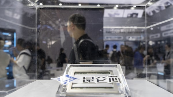 China propone restringir la exportación de modelos de IA y diseños de chips avanzados China propone restringir la exportación de modelos de IA y diseños de chips avanzados