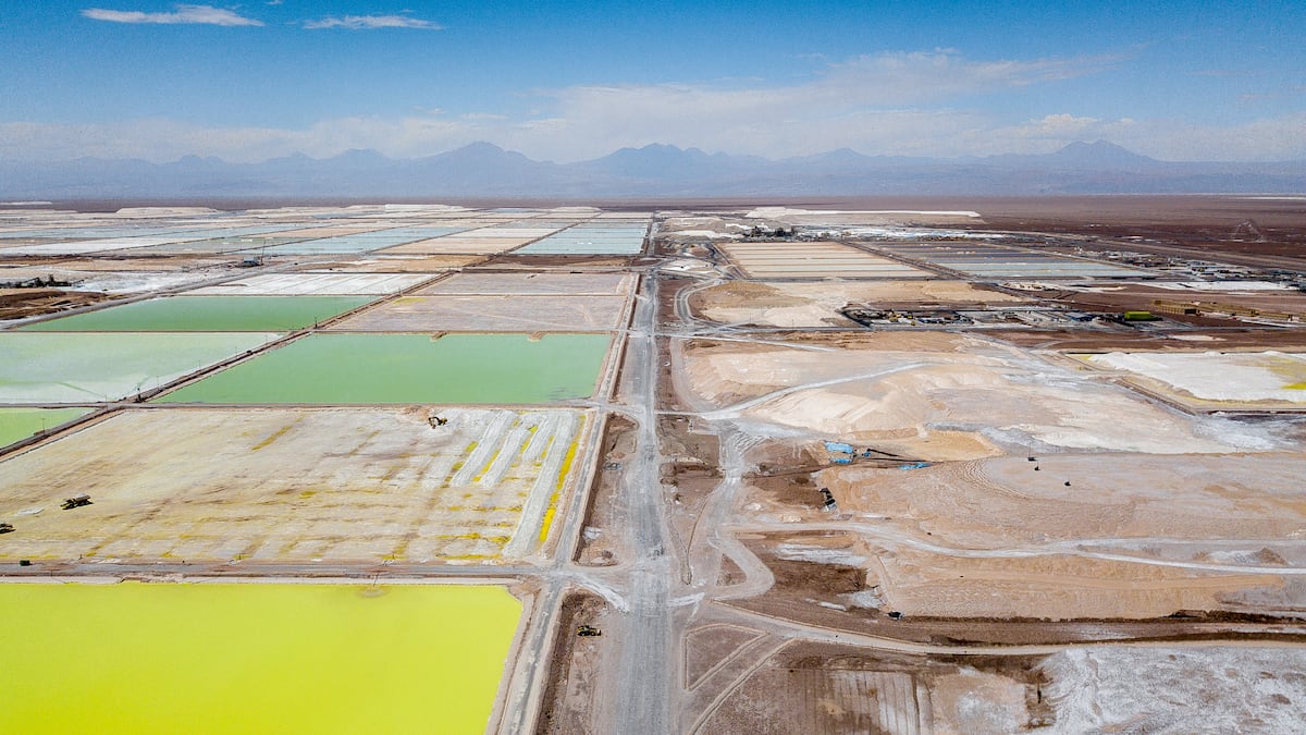 Sheinbaum mantiene a LitioMx sin presupuesto de inversión para 2027