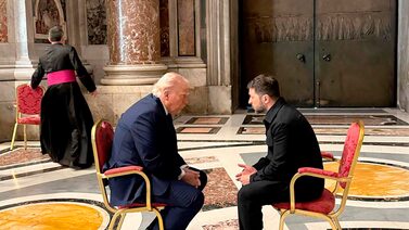 Mercados da Ásia têm abertura cautelosa à espera de negociação sobre guerra na Ucrânia Mercados da Ásia têm abertura cautelosa à espera de negociação sobre guerra na Ucrânia