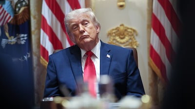 Trump firma una orden para reforzar la ciberseguridad frente a amenazas de IA Trump firma una orden para reforzar la ciberseguridad frente a amenazas de IA