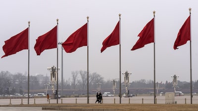 China, em ‘choque’, diz que ataques dos EUA à Venezuela violam o direito internacional China, em ‘choque’, diz que ataques dos EUA à Venezuela violam o direito internacional