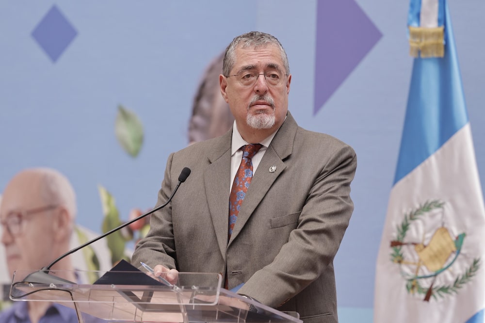 Bernardo Arévalo de León Bernardo Arévalo de León