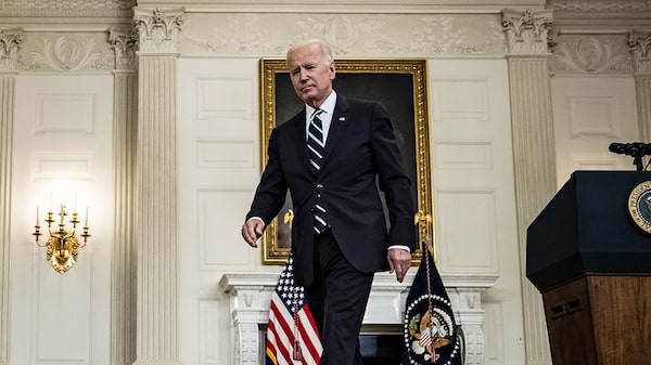Biden se contagió y ahora es símbolo de cómo ha evolucionado la lucha contra el Covid Biden se contagió y ahora es símbolo de cómo ha evolucionado la lucha contra el Covid