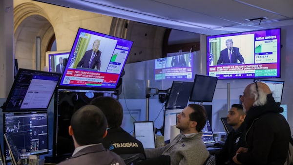 Amenaza de petróleo a US$100 complica la estrategia de Wall Street de comprar en las caídas Amenaza de petróleo a US$100 complica la estrategia de Wall Street de comprar en las caídas