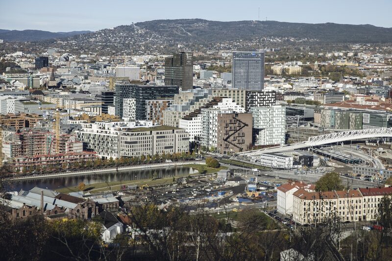 A Noruega planeja exigir que todos os novos edifícios tenham um abrigo antibombas como parte de seus esforços para aumentar a segurança A Noruega planeja exigir que todos os novos edifícios tenham um abrigo antibombas como parte de seus esforços para aumentar a segurança