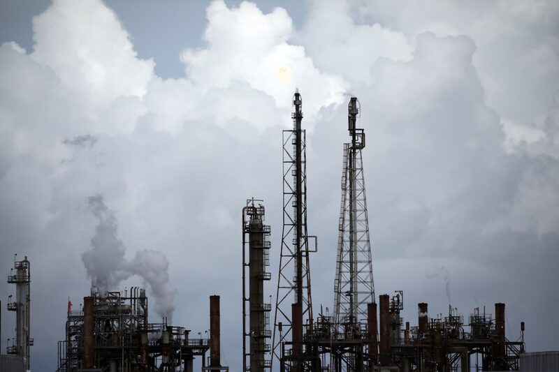 Furacão Ida deve passar em região com fábricas de produtos químicos tóxicos Furacão Ida deve passar em região com fábricas de produtos químicos tóxicos