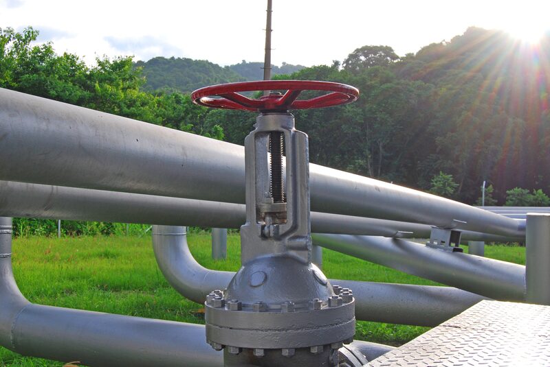 El SOTE tiene una capacidad de transportar 360.000 barriles diarios de crudo. El SOTE tiene una capacidad de transportar 360.000 barriles diarios de crudo.