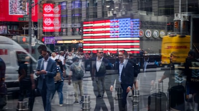 Las potencias enfrentan tensiones políticas y fiscales sin salida clara a la vista Las potencias enfrentan tensiones políticas y fiscales sin salida clara a la vista