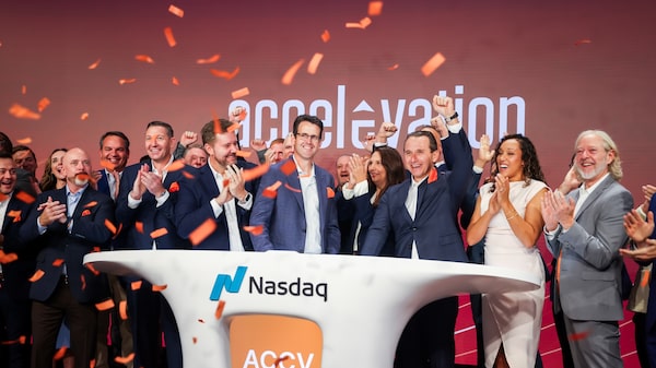 Esta empresa americana planeja distribuir US$ 100 mil a cada funcionário após IPO Esta empresa americana planeja distribuir US$ 100 mil a cada funcionário após IPO
