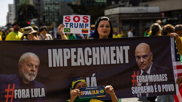 STF faz acenos para tentar conter ofensiva de Flávio Bolsonaro, dizem fontes STF faz acenos para tentar conter ofensiva de Flávio Bolsonaro, dizem fontes