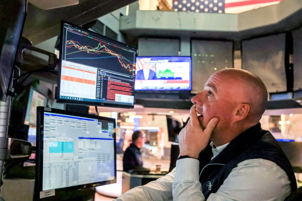 El mercado estadounidense enfrenta ahora un punto de inflexión técnico relevante y es el vencimiento de aproximadamente US$4,5 billones. El mercado estadounidense enfrenta ahora un punto de inflexión técnico relevante y es el vencimiento de aproximadamente US$4,5 billones.