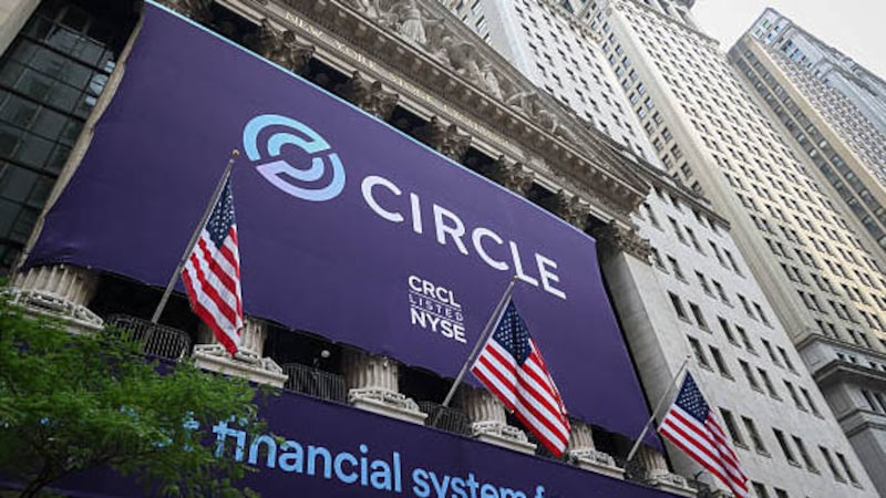 Os novos bilionários do setor cripto em 2025 (e aqueles que perderam bilhões) Os novos bilionários do setor cripto em 2025 (e aqueles que perderam bilhões)