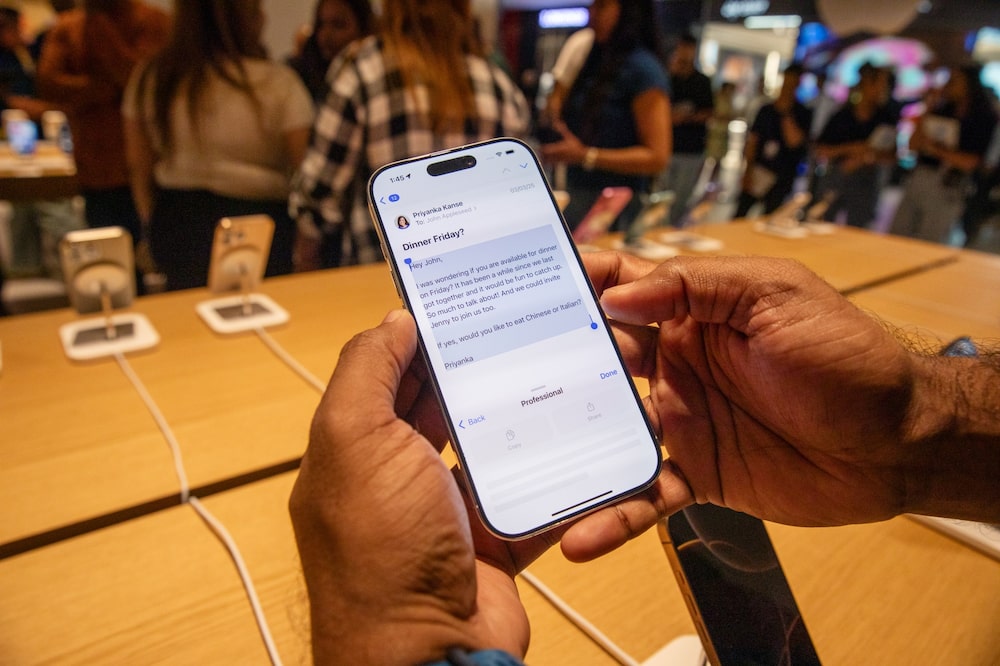 La función actual de Herramientas de escritura de Apple en un iPhone. La función actual de Herramientas de escritura de Apple en un iPhone.