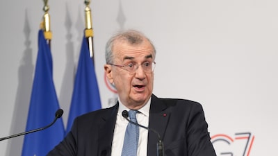 François Villeroy renuncia al Banco de Francia y su sucesor queda en manos de Macron François Villeroy renuncia al Banco de Francia y su sucesor queda en manos de Macron