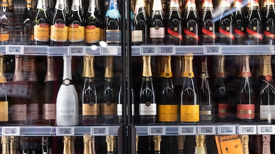 Cinco marcas de champagnes para brindar no fim do ano, segundo esta sommelier Cinco marcas de champagnes para brindar no fim do ano, segundo esta sommelier