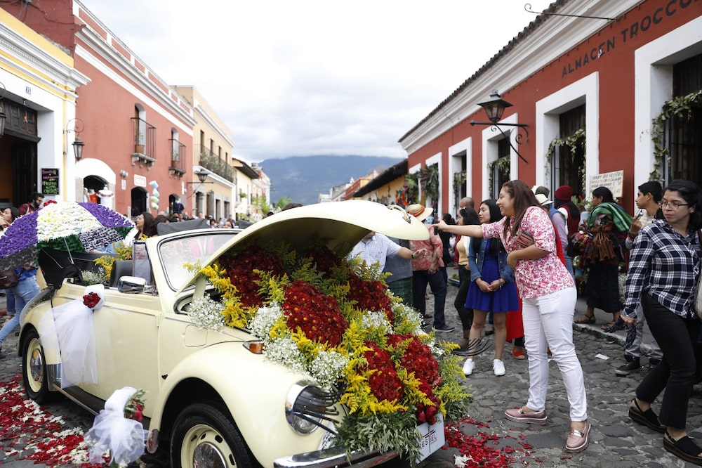 Cada edición tiene un lema específico para que los artistas puedan inspirarse. Cada edición tiene un lema específico para que los artistas puedan inspirarse.