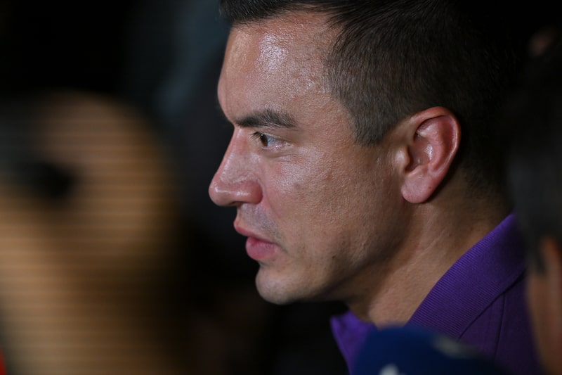 Ecuadorians Vote In Second Round Of General Election Ecuadorians Vote In Second Round Of General Election