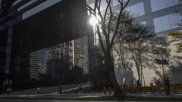 Catuaí Asset recebe oferta por conjunto no Pátio Malzoni locado ao Google, dizem fontes Catuaí Asset recebe oferta por conjunto no Pátio Malzoni locado ao Google, dizem fontes