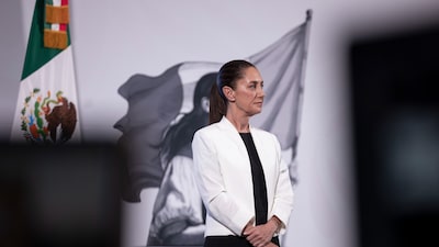 México lanza salvavidas para la inversión ante la peor caída de gasto en obras en tres décadas México lanza salvavidas para la inversión ante la peor caída de gasto en obras en tres décadas