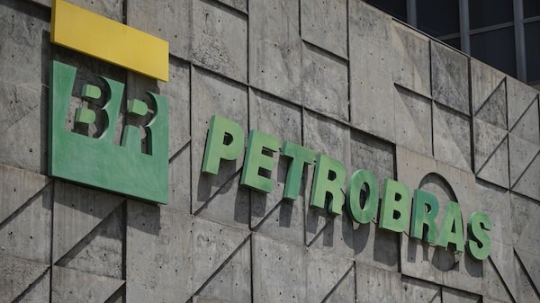 El equipo de Petrobras viaja a Venezuela pese a la amenaza de sanciones petroleras El equipo de Petrobras viaja a Venezuela pese a la amenaza de sanciones petroleras