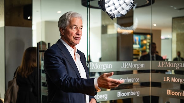 Dimon, de JPMorgan, advierte que Mythos multiplicó por 10 los riesgos de ciberseguridad de la IA Dimon, de JPMorgan, advierte que Mythos multiplicó por 10 los riesgos de ciberseguridad de la IA