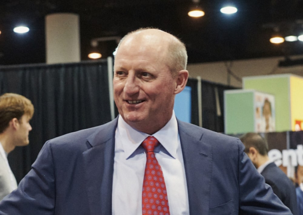 Greg Abel, presidente de Berkshire Hathaway, durante una jornada de compras para accionistas antes de la junta anual de Berkshire Hathaway en Omaha. Greg Abel, presidente de Berkshire Hathaway, durante una jornada de compras para accionistas antes de la junta anual de Berkshire Hathaway en Omaha.