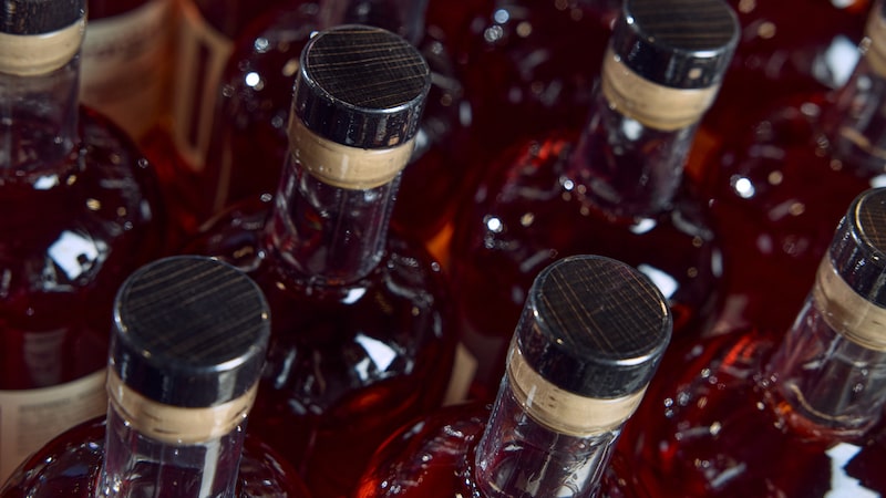 Shutdown nos EUA paralisa lançamento de cervejas, vinhos e destilados e afeta o setor Shutdown nos EUA paralisa lançamento de cervejas, vinhos e destilados e afeta o setor