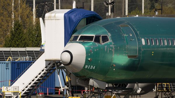 Boeing reduz prejuízo no 1º trimestre. Mas há incertezas sobre impacto das tarifas Boeing reduz prejuízo no 1º trimestre. Mas há incertezas sobre impacto das tarifas