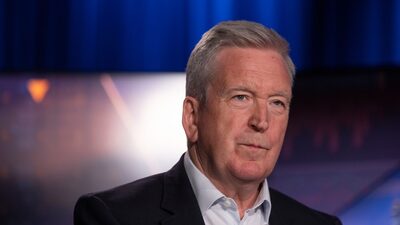 Aston Martin escolhe líder da Bentley como novo CEO após reestruturação Aston Martin escolhe líder da Bentley como novo CEO após reestruturação