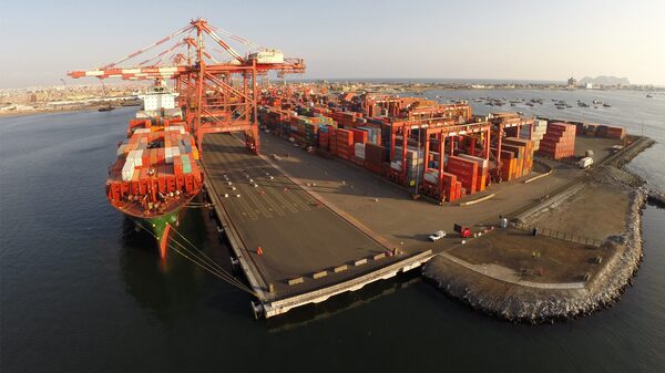 Ecuador, Colombia, Perú y Bolivia pagarán menos por los fletes marítimos Ecuador, Colombia, Perú y Bolivia pagarán menos por los fletes marítimos