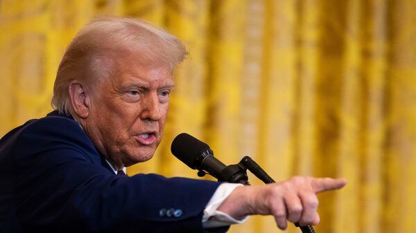 Bolsas de América Latina resisten a Trump y suben hasta cinco veces más que Wall Street Bolsas de América Latina resisten a Trump y suben hasta cinco veces más que Wall Street