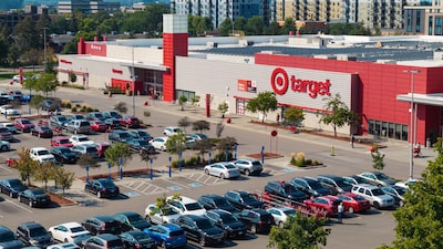 Target eleva sus previsiones tras superar las estimaciones en el segundo trimestre Target eleva sus previsiones tras superar las estimaciones en el segundo trimestre