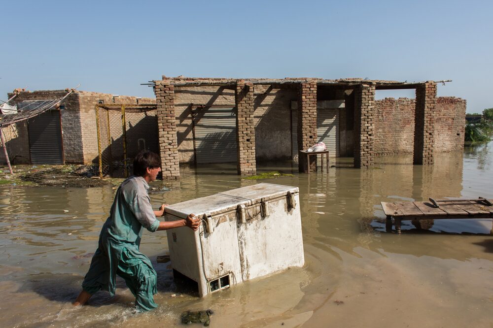 Aguas de inundación en el distrito de Dadu de la provincia de Sindh, Pakistán, en 2022. Fotógrafo: Asim Hafeez/Bloomberg Aguas de inundación en el distrito de Dadu de la provincia de Sindh, Pakistán, en 2022. Fotógrafo: Asim Hafeez/Bloomberg