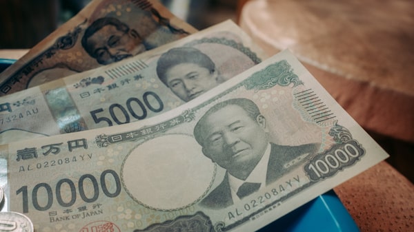 El yen enfrenta una prueba clave en los 155 por dólar tras la intervención histórica El yen enfrenta una prueba clave en los 155 por dólar tras la intervención histórica
