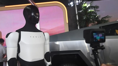 Robôs humanoides de Musk podem ser mais úteis na indústria do que nas casas Robôs humanoides de Musk podem ser mais úteis na indústria do que nas casas