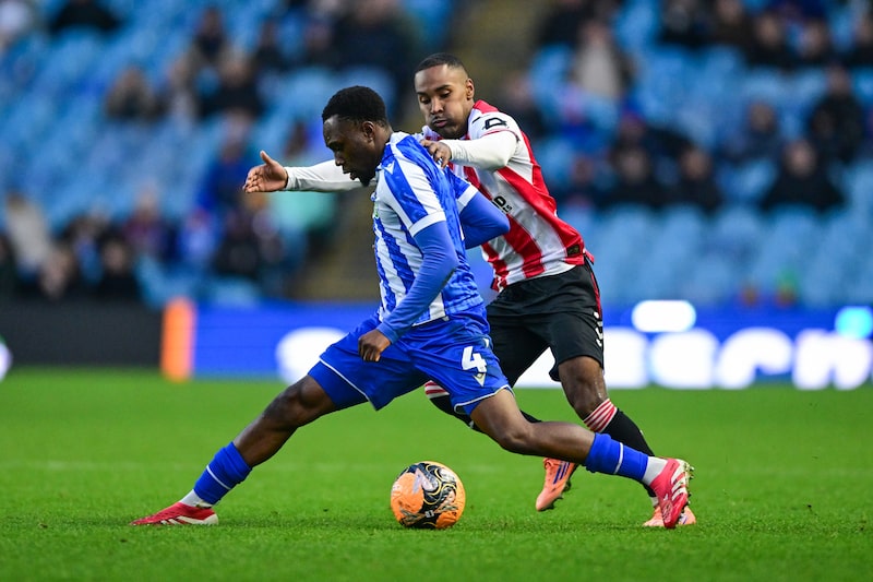 Sheffield Wednesday: así se desarrolló la caótica venta del histórico club en quiebra Sheffield Wednesday: así se desarrolló la caótica venta del histórico club en quiebra