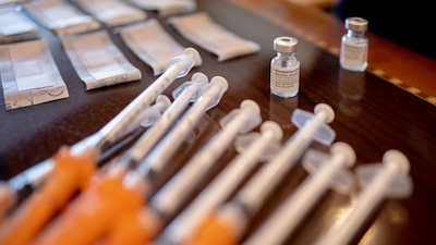 CEO da BioNTech acredita em proteção de vacinas contra ômicron CEO da BioNTech acredita em proteção de vacinas contra ômicron