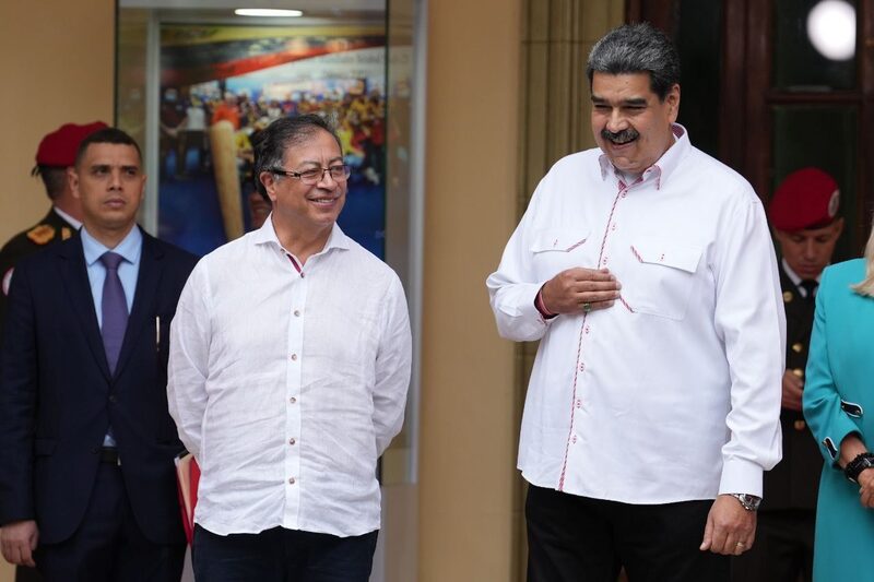 Gustavo Petro y Nicolás Maduro Gustavo Petro y Nicolás Maduro